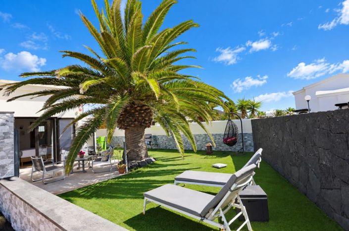Image No.18-2 Bed Villa for sale