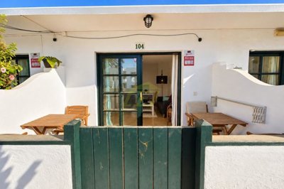 Lovely Apartment in Great Loccaton with Communal Pool