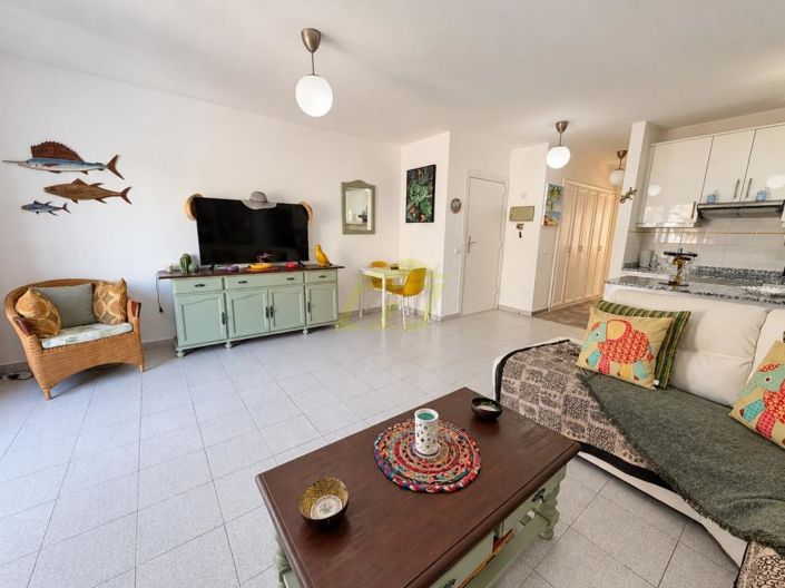 Image No.9-1 Bed Apartment for sale