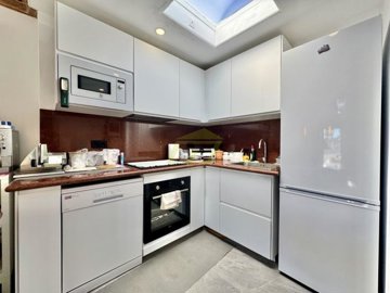 Modern Bungalow with Sea Views and High-Quality Features in Costa Teguise