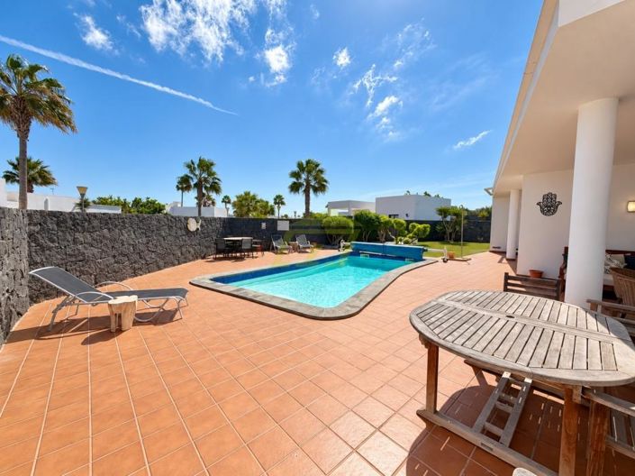 Image No.18-4 Bed Villa for sale