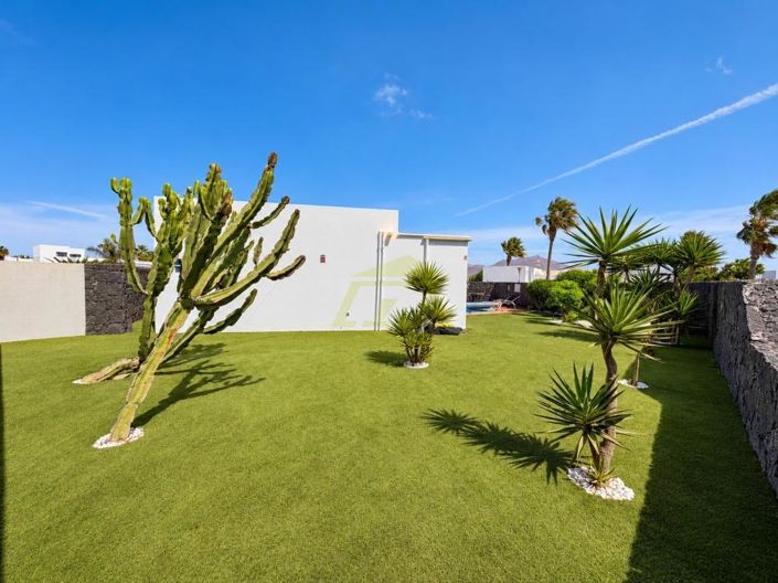 Image No.23-4 Bed Villa for sale