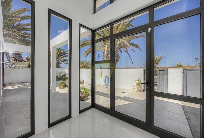 Image No.11-4 Bed Villa for sale