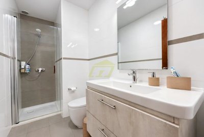 Three Bedroom Duplex in a Complex with Swimming Pool