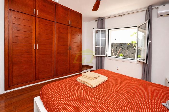Image No.25-4 Bed Villa for sale