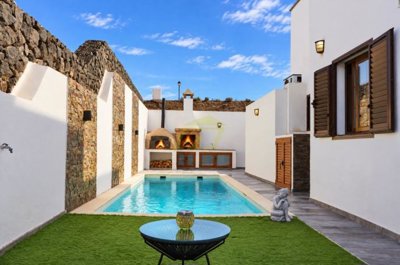 Semi Detached House with Private Heated Pool, Terrace and Barbecue