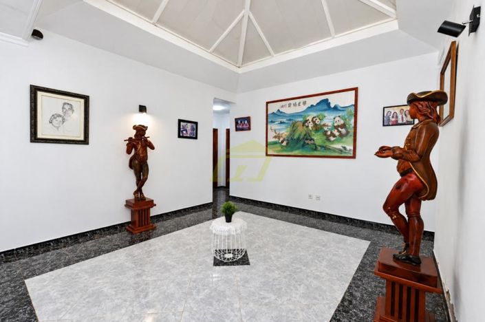 Image No.4-5 Bed Villa for sale