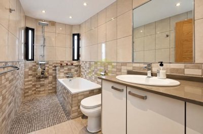 Stylish 2-Bed Villa with Private Pool & Rental Licence