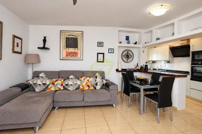 Image No.16-2 Bed Villa for sale