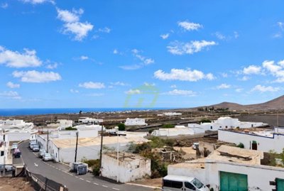 Attractive Duplex with Stunning Views and Sunny Outdoor Area