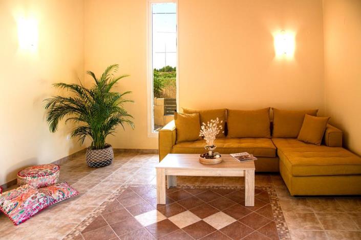 Image No.5-4 Bed House for sale