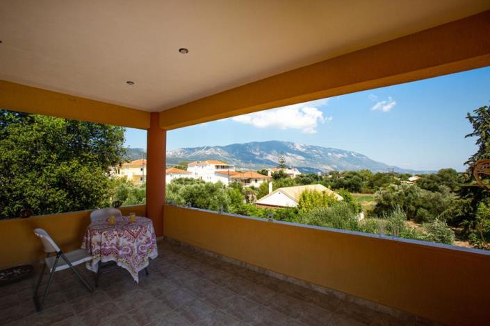 Image No.25-4 Bed House for sale