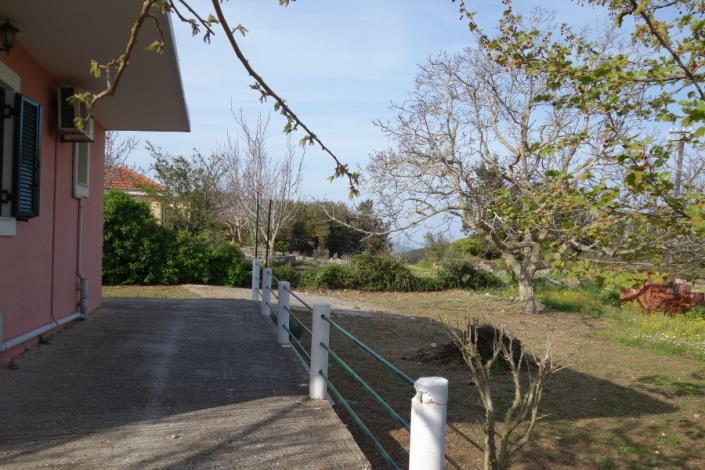 Image No.3-2 Bed House for sale