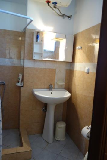 Image No.11-2 Bed House for sale