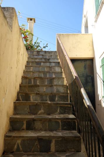 Image No.10-10 Bed Village House for sale