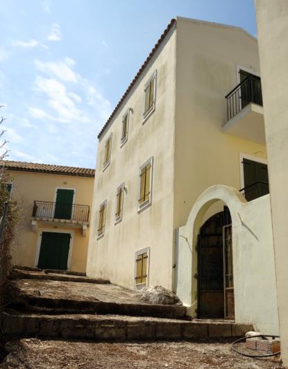 Image No.51-10 Bed Village House for sale