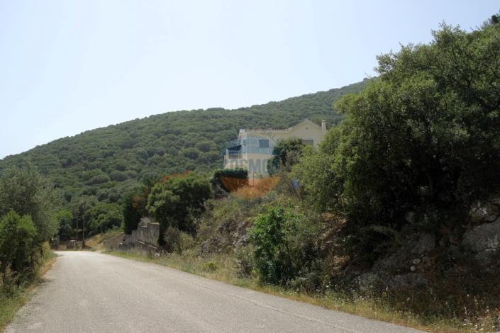 Image No.8-Terre à vendre à Agia Efimia