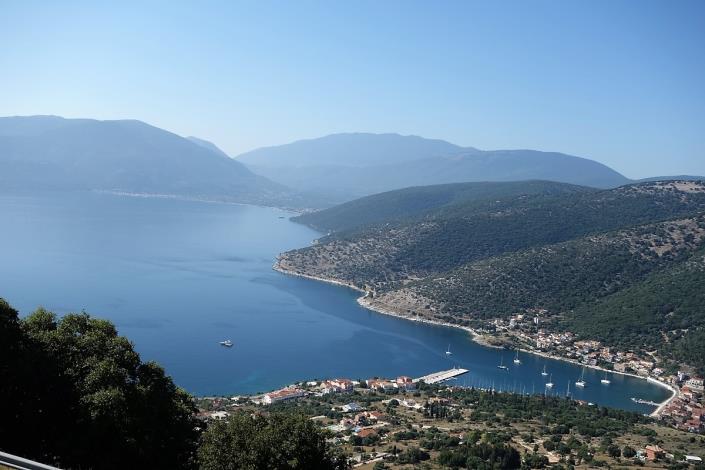 Image No.16-Terre de 4 chambres à vendre à Dendrinata