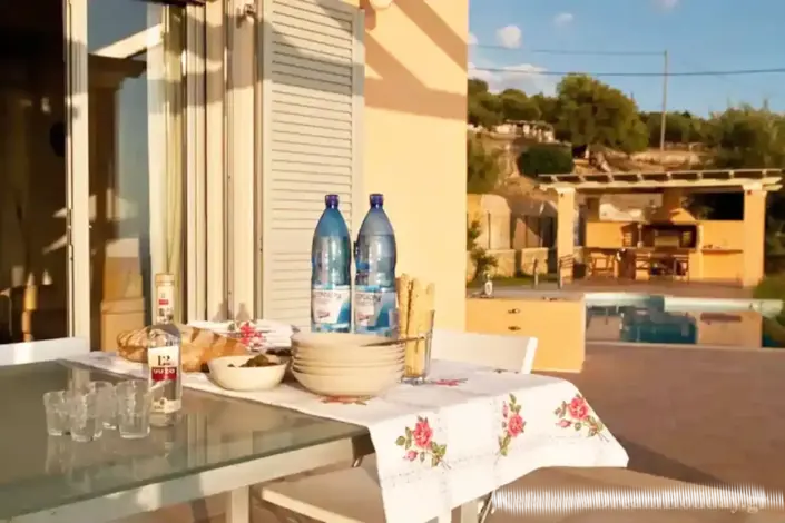 Image No.8-Villa de 3 chambres à vendre à Simotata