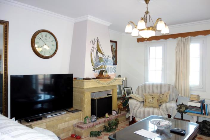 Image No.10-5 Bed Apartment for sale