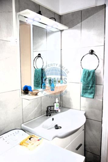 Image No.30-3 Bed House for sale