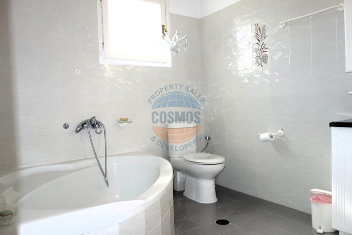 Image No.30-4 Bed House/Villa for sale