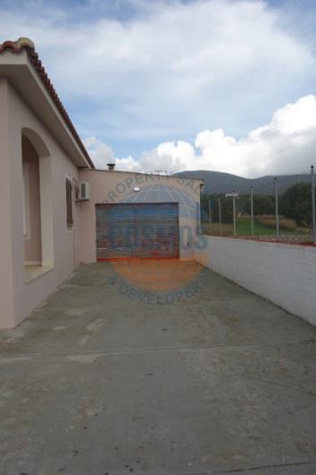 Image No.8-2 Bed House for sale