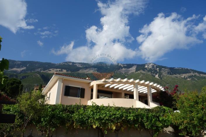 Image No.31-5 Bed House for sale