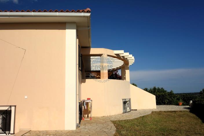 Image No.39-5 Bed House for sale