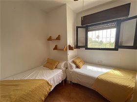 Image No.16-6 Bed Villa for sale