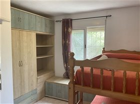Image No.20-6 Bed Villa for sale
