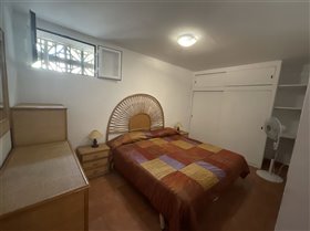 Image No.26-6 Bed Villa for sale