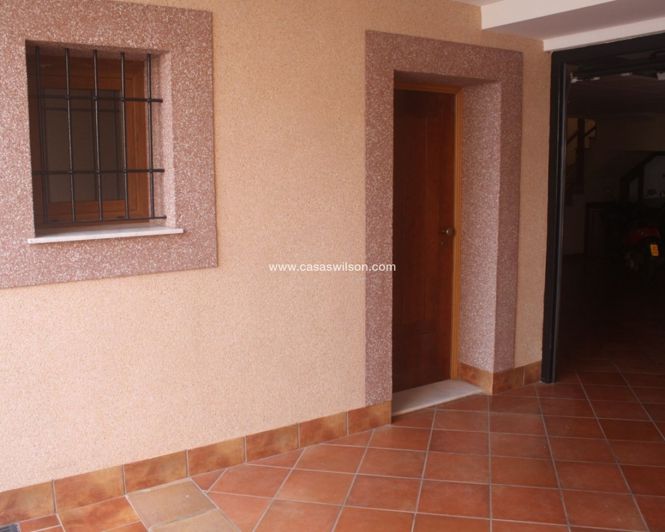 Image No.3-Maison de ville de 2 chambres à vendre à Torrevieja