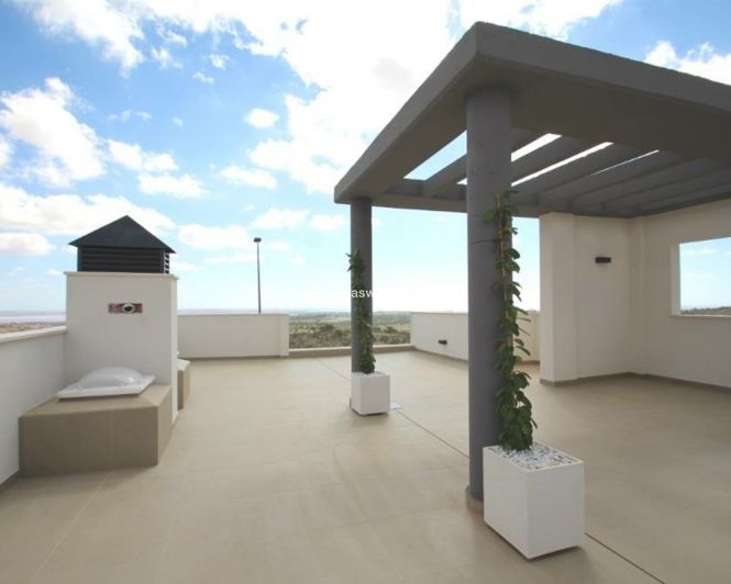 Image No.12-3 Bed Villa for sale