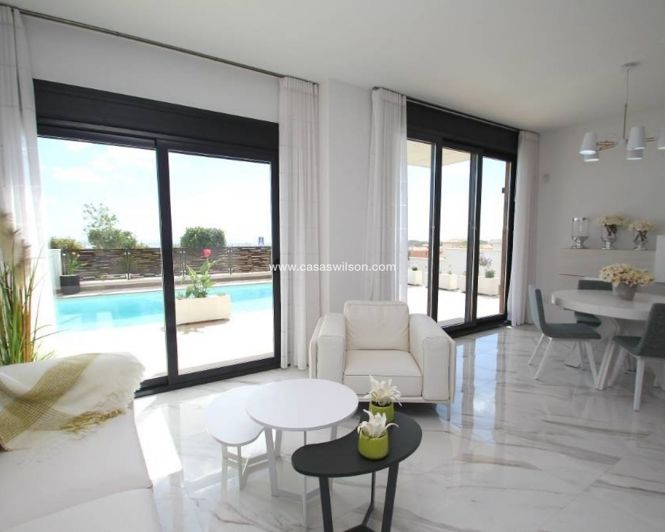 Image No.4-3 Bed Villa for sale