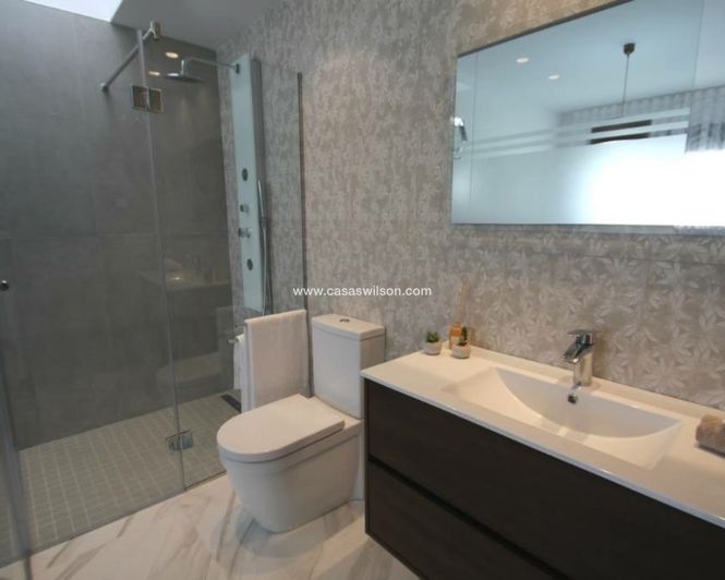 Image No.9-3 Bed Villa for sale