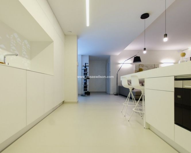 Image No.13-4 Bed Villa for sale