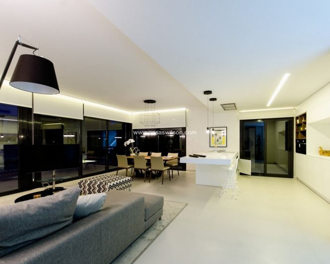 Image No.16-Villa de 4 chambres à vendre à Orihuela Costa