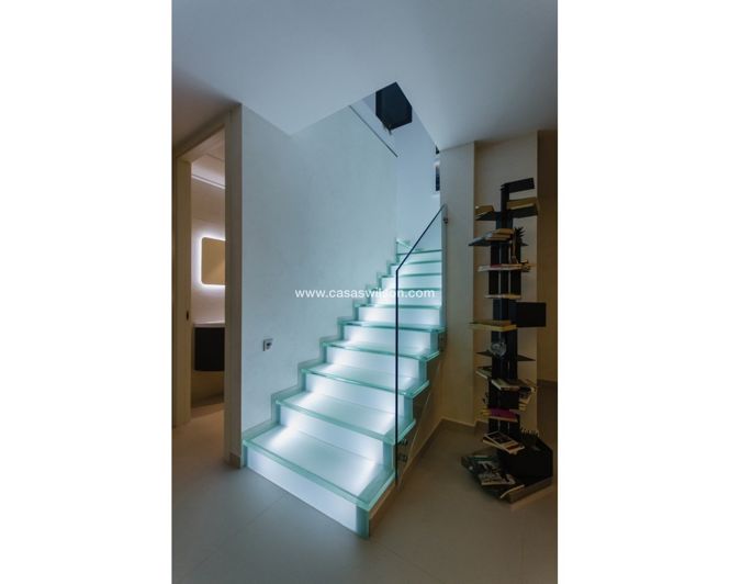 Image No.23-4 Bed Villa for sale