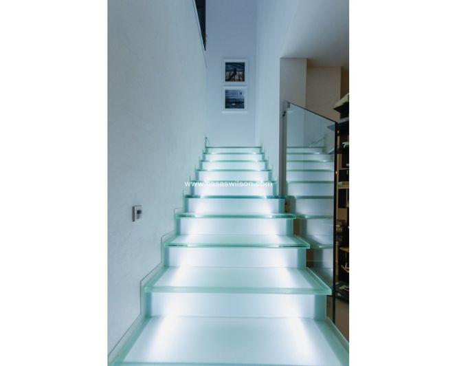 Image No.26-4 Bed Villa for sale