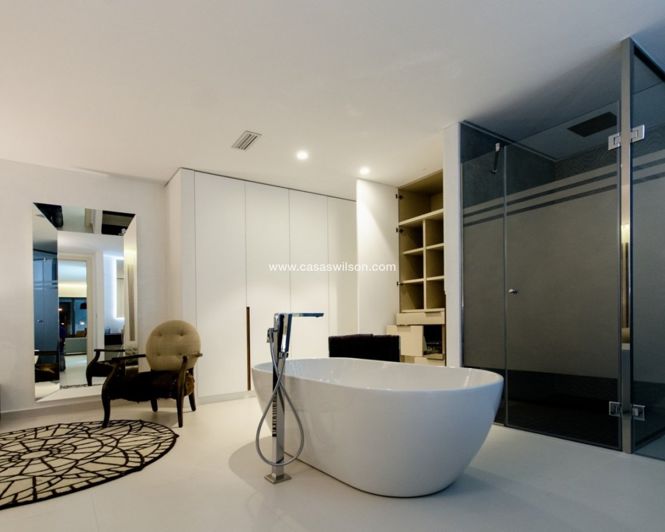 Image No.47-4 Bed Villa for sale