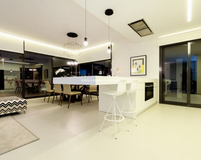 Image No.6-Villa de 4 chambres à vendre à Orihuela Costa