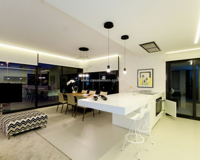 Image No.8-4 Bed Villa for sale