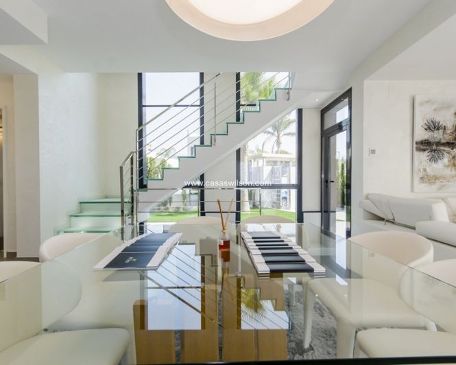 Image No.19-3 Bed Villa for sale