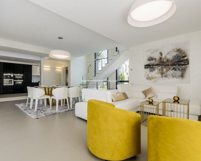 Image No.24-3 Bed Villa for sale