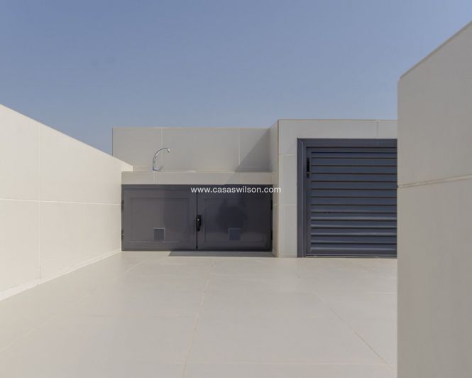 Image No.43-3 Bed Villa for sale