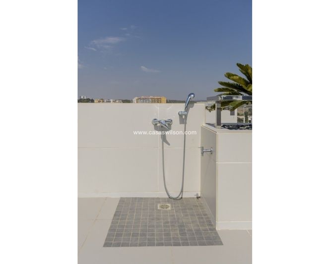 Image No.44-3 Bed Villa for sale