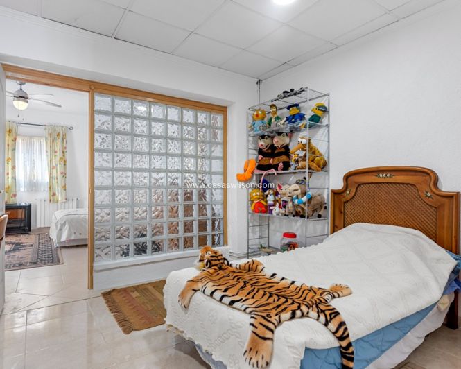 Image No.18-Villa de 4 chambres à vendre à Jacarilla