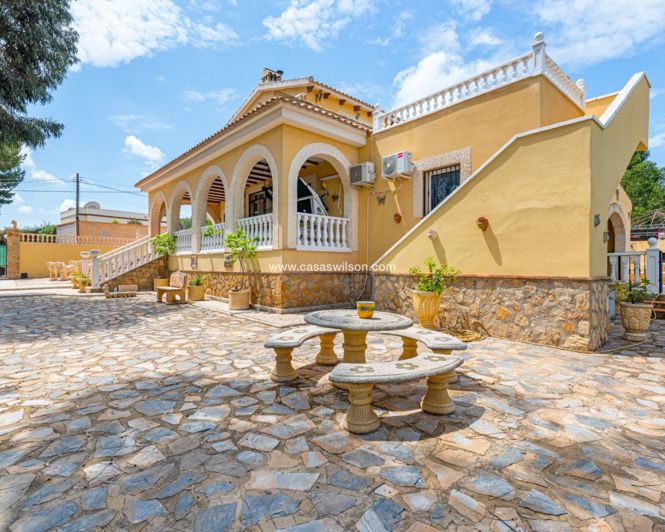 Image No.6-Villa de 4 chambres à vendre à Jacarilla