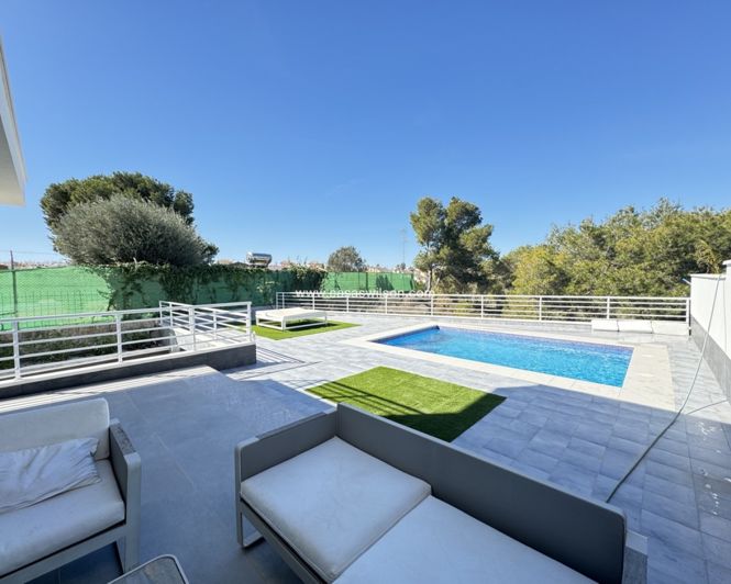 Image No.22-4 Bed Villa for sale